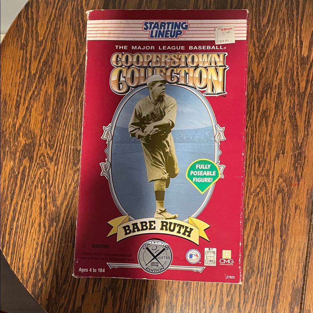 Cooperstown  Starting Lineup Collection Babe Ruth Figure - Red/Blue/White - Picture 4 of 7